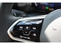 Volkswagen Golf 1.5 eTSI 3x R-Line | Panoramadak | Camera | Dode hoek | Adaptive cruise | Keyless | IQ Light | Lane assist |