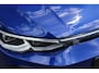 Volkswagen Golf 1.5 eTSI 3x R-Line | Panoramadak | Camera | Dode hoek | Adaptive cruise | Keyless | IQ Light | Lane assist |