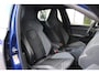 Volkswagen Golf 1.5 eTSI 3x R-Line | Panoramadak | Camera | Dode hoek | Adaptive cruise | Keyless | IQ Light | Lane assist |