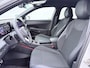 Volkswagen T-Roc 1.5 eTSI R-Line | Camera | Side Assist | ACC | Elek. Achterklep | Stuur-/Stoelverwarming | Matrix LED | 19'' |