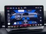 Volkswagen T-Roc 1.5 eTSI R-Line | Camera | Side Assist | ACC | Elek. Achterklep | Stuur-/Stoelverwarming | Matrix LED | 19'' |
