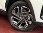 Hyundai Tucson 1.6 T-GDI PHEV N-LINE 360.CAMERA WIT ELEK.KLEP ELEK.STOEL/GEHEUGEN VERWARMD/KOELING SUBWFR 19"LMV ZWARTE HEMEL STUURVERW. PLUG IN HYBRIDE