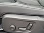 Volvo XC40 B4 Plus Dark met Lighting Pack (koplampen adaptief, koplampreiniging, matrix led koplampen, mistlampen voor) en Elektrisch glazen panorama-dak en trekhaak inklapbaar en nog veel meer.....