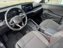 Volkswagen T-Roc 1.5 eTsi Life First | FACELIFT | STOELVERWARMING |
