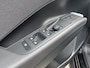 Volkswagen T-Roc 1.5 eTsi Life First | FACELIFT | STOELVERWARMING |