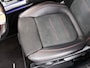 Mercedes-Benz B-klasse 180 Business Solution AMG | AMG-line interieur | AMG- Line Exterieur | Achteruitrijcamera | Stoelverwarming | Sfeerverlichting| MULTIBEAM LED | 24 Maanden Mercedes-Benz Certified Garantie.
