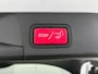 Mercedes-Benz B-klasse 180 Business Solution AMG | AMG-line interieur | AMG- Line Exterieur | Achteruitrijcamera | Stoelverwarming | Sfeerverlichting| MULTIBEAM LED | 24 Maanden Mercedes-Benz Certified Garantie.