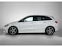 Mercedes-Benz B-klasse 180 Business Solution AMG | AMG-line interieur | AMG- Line Exterieur | Achteruitrijcamera | Stoelverwarming | Sfeerverlichting| MULTIBEAM LED | 24 Maanden Mercedes-Benz Certified Garantie.
