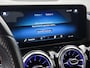 Mercedes-Benz B-klasse 180 Business Solution AMG | AMG-line interieur | AMG- Line Exterieur | Achteruitrijcamera | Stoelverwarming | Sfeerverlichting| MULTIBEAM LED | 24 Maanden Mercedes-Benz Certified Garantie.