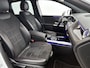 Mercedes-Benz B-klasse 180 Business Solution AMG | AMG-line interieur | AMG- Line Exterieur | Achteruitrijcamera | Stoelverwarming | Sfeerverlichting| MULTIBEAM LED | 24 Maanden Mercedes-Benz Certified Garantie.