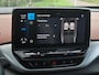 Volkswagen ID.4 Family 77 kWh | Panoramadak | Camera | Sfeerverlichting | ACC | IQ. Light | Warmtepomp |
