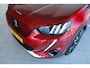 Peugeot e-2008 EV GT 50 kWh | Adapt. Cruise | Leder | Stoelverwarming | Camera | Navi | Carplay | Climate | Keyless | LED | Dodehoekbewaking