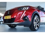 Peugeot e-2008 EV GT 50 kWh | Adapt. Cruise | Leder | Stoelverwarming | Camera | Navi | Carplay | Climate | Keyless | LED | Dodehoekbewaking