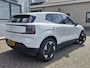 Volvo EX30 Single Motor Extended Range Plus 69 kWh | Warmte pomp | Stoelen en stuur verwarmd | camera achter | Electrische achterklep | Harman en Kardon | Elektrische stoelen
