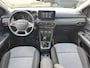 Dacia Sandero Stepway 1.0 TCe 90 Extreme Automaat | Stoelverwarming | Elek. Schuif/ Kanteldak | Parkeersensoren en camera |