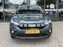 Dacia Sandero Stepway 1.0 TCe 90 Extreme Automaat | Stoelverwarming | Elek. Schuif/ Kanteldak | Parkeersensoren en camera |