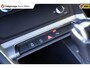 Audi Q3 35 TFSI S line | Panorama | Trekhaak | Sport-chassis