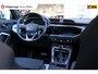 Audi Q3 35 TFSI S line | Panorama | Trekhaak | Sport-chassis
