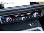 Audi Q3 35 TFSI S line | Panorama | Trekhaak | Sport-chassis