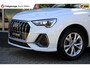 Audi Q3 35 TFSI S line | Panorama | Trekhaak | Sport-chassis