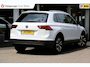 Volkswagen Tiguan 1.5 TSI ACT Automaat Comfortline | Trekhaak | Winterbanden set