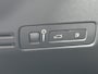 Volvo XC40 1.5 T5 Recharge Inscription // MEMORY SEATS // HARMAN - KARDON AUDIO // NAVI // CAMERA // PANO SCHUIF-KANTEL DAK //
