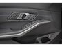 BMW 3-Serie Touring 330e xDrive ADAPTIVE CRUISE | STOELVERWARMING | CAMERA | M STOELEN | PANO | HEAD UP | MEMORY | APPLE CARPLAY