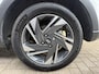 Hyundai Bayon 1.0 T-GDI Premium / Automaat / Stuurverwarming / Stoelverwarming / Navigatie / Dode hoek detectie / Apple Carplay / Android Auto / Adaptieve Cruise Control / Achteruitrijcamera
