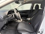 Hyundai Bayon 1.0 T-GDI Premium / Automaat / Stuurverwarming / Stoelverwarming / Navigatie / Dode hoek detectie / Apple Carplay / Android Auto / Adaptieve Cruise Control / Achteruitrijcamera
