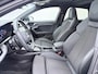 Audi A3 Sportback 40 TFSI e Edition | Pano dak | Navigatie | Camera | Stoelverwarming | 18" |