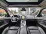 Renault Espace 1.6 TCe Initiale Paris 7p. | Alle opties | Wegklapbare trekh. | Zeer nette staat!
