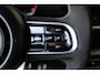 Abarth 500e Scorpionissima 42 kWh | SOH 96 % | Navigatie | Camera | Panoramadak | Alcantara | Sportstoelen | Cruise control |