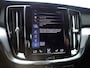 Volvo V60 2.0 B3 Momentum ACC / CARPLAY / CAMERA / STOEL + STUUR VERWARMING / KEYLESS