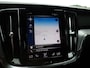 Volvo V60 2.0 B3 Momentum ACC / CARPLAY / CAMERA / STOEL + STUUR VERWARMING / KEYLESS