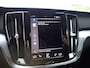 Volvo V60 2.0 B3 Momentum ACC / CARPLAY / CAMERA / STOEL + STUUR VERWARMING / KEYLESS