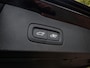 Volvo V60 2.0 B3 Momentum ACC / CARPLAY / CAMERA / STOEL + STUUR VERWARMING / KEYLESS