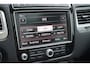 Volkswagen Touareg 3.0 TDI Exclusive Series Lage km , Pano, leer!