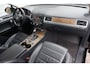 Volkswagen Touareg 3.0 TDI Exclusive Series Lage km , Pano, leer!