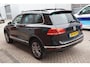Volkswagen Touareg 3.0 TDI Exclusive Series Lage km , Pano, leer!