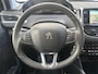 Peugeot 208 Style 1.2 VTi 82pk | UNIEKE KM-STAND! | CLIMA | TREKHAAK | PARKEERHULP | NAVI | BLUETOOTH | LM-VELGEN | EXTRA GETINTE RUITEN |