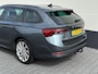 Skoda Octavia Combi 1.0 e-TSI DSG 110pk Business Edition | Navigatie | Stoelverwarming | Trekhaak