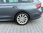 Skoda Octavia Combi 1.0 e-TSI DSG 110pk Business Edition | Navigatie | Stoelverwarming | Trekhaak