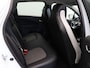 Renault Zoe R135 Intens 52 kWh | Achteruitrijcamera | Navigatie | Cruise control | LED verlichting | Dodehoek detectie | Parkeersensoren |