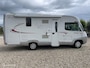 Rapido 983M Mercedes 190-PK Automaat Hef & Vast Bed en alle denkbare Opties!