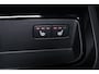 Volvo V60 T8 Recharge AWD Plus Dark - Panorama/schuifdak - IntelliSafe Assist & Surround - 360º Camera - Harman/Kardon audio - Verwarmde voorstoelen, stuur & achterbank - Parkeersensoren voor & achter - Elektr. bedienb. voorstoelen met geheugen - Head up display - Extra getint glas - Inklapbare trekhaak - 18' LMV