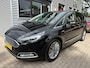 Ford S-Max 2.0 Vignale 7 PERSOONS-AUTOMAAT-VOLLEDER-STOEL VERWARMING + KOELING-STUURWIELVERWARMING-MASSAGE-TREKHAAK-1800 KG-ETC.