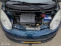 Citroën C1 1.0-12V Ambiance 3 deurs - APPLE CARPLAY - PARKEERSENSOREN - ACHTERSPOILER - MIDDENARMSTEUN - EL. RAMEN - CPV - BLUETOOTH - STUURBEKRACHTIGING - 2E EIGENAAR - NL AUTO - NIEUWE APK BIJ AFLEVERING -