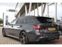 BMW 3-Serie Touring (g21) 320i 184PK M-SPORT SHADOW LINE Panodak | Trekhaak | Navi | Adapt.Cruise | Harman Kardon | Head Up | 19 Inch Lm | Live Cockpit | Sfeerverl. |