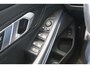 BMW 3-Serie Touring (g21) 320i 184PK M-SPORT SHADOW LINE Panodak | Trekhaak | Navi | Adapt.Cruise | Harman Kardon | Head Up | 19 Inch Lm | Live Cockpit | Sfeerverl. |
