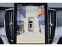 Volvo XC90 T8 Recharge AWD Ultra Dark Exec. Ed. - Luchtvering - Panorama/schuifdak - IntelliSafe Assist & Surround - 360º Camera - Bowers & Wilkins audio - Adaptieve LED koplampen - Verwarmde voorstoelen, stuur & achterbank - Parkeersensoren voor & achter - Elektr. bedienb. voorstoelen met geheugen - Geventileerde voorstoelen - Head up display - Draadloze tel. lader - Extra getint glas - 22' LMV
